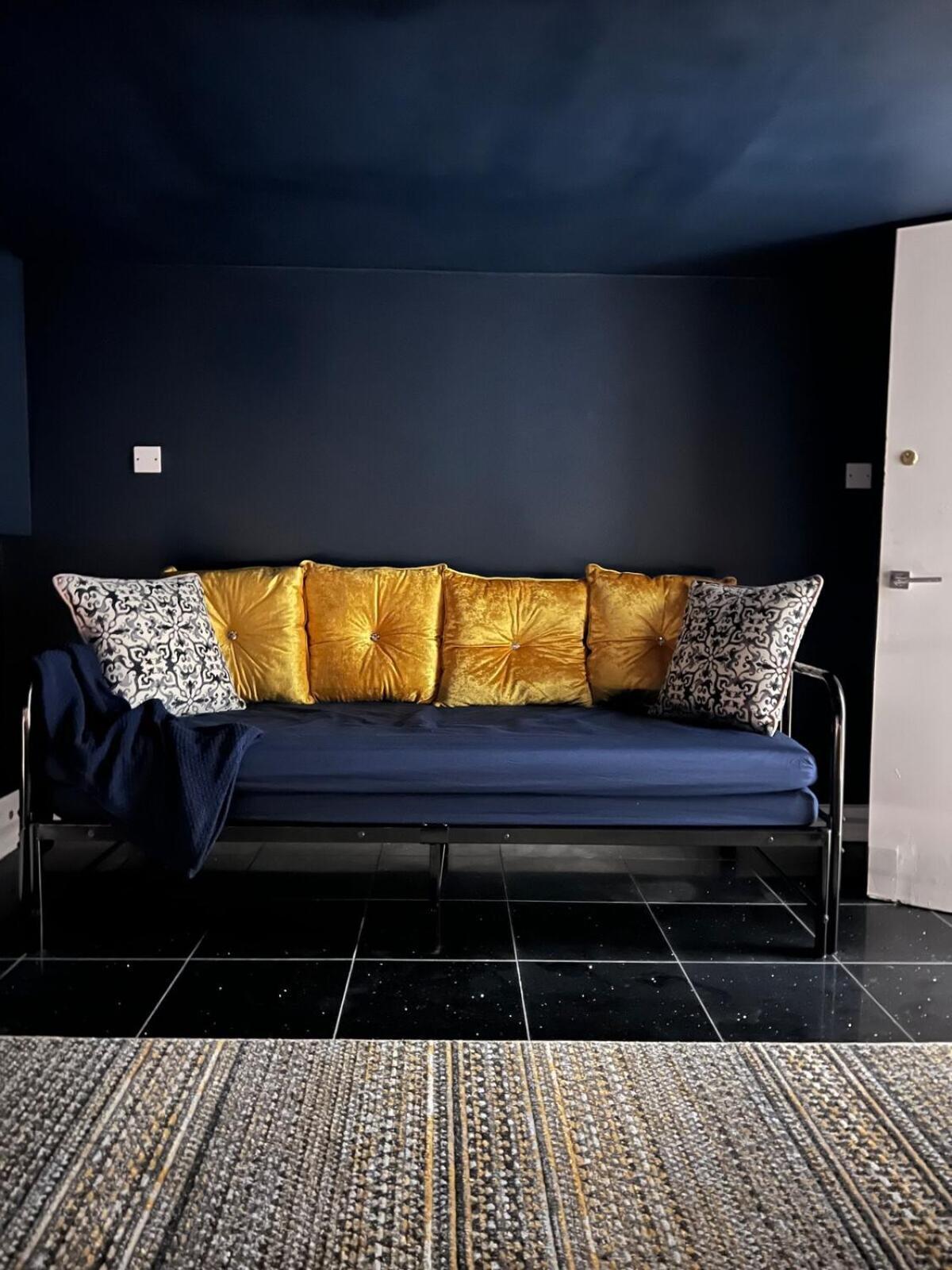 Hotel Zozy Happy Land Londra Esterno foto