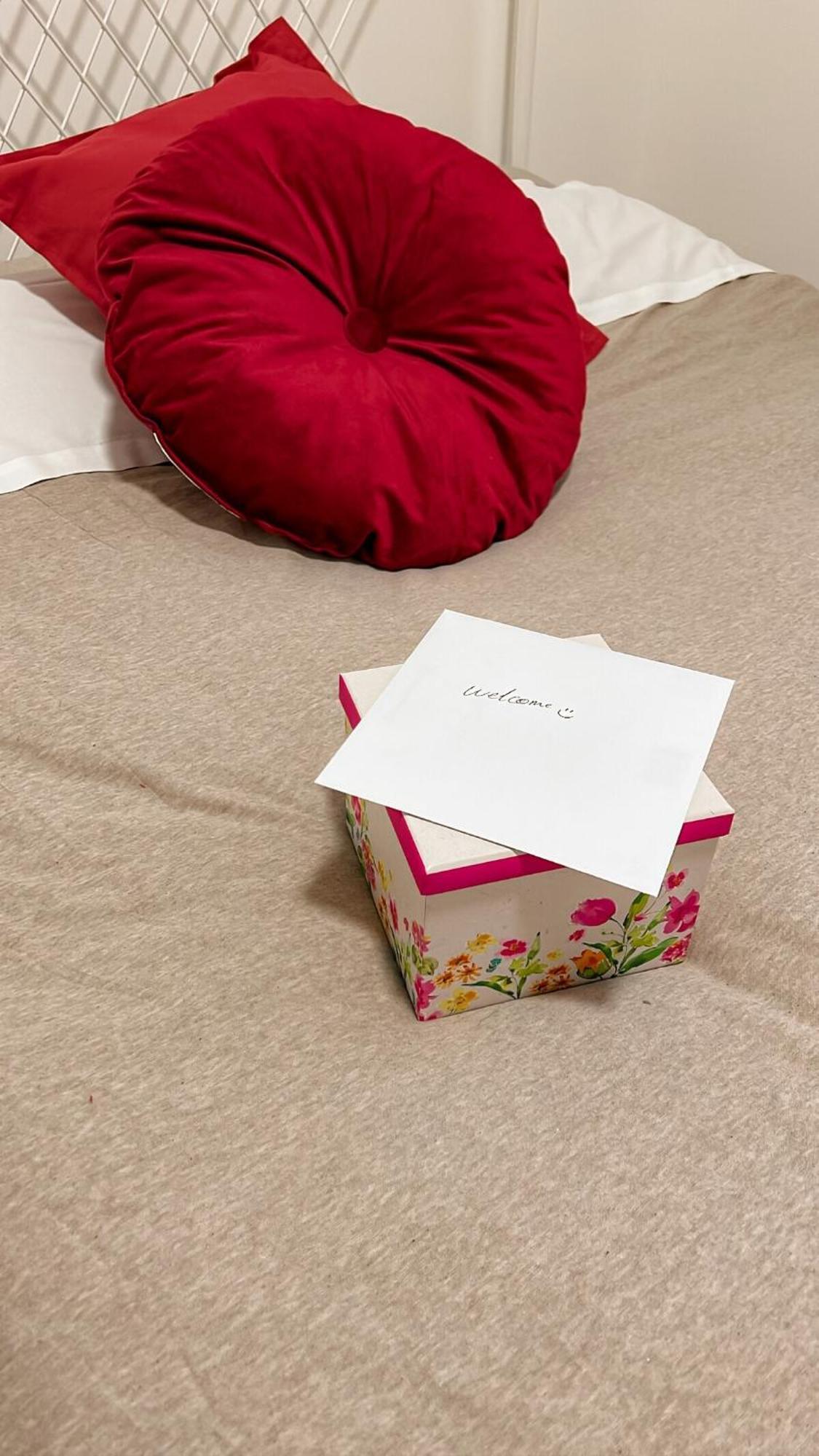 Hotel Zozy Happy Land Londra Esterno foto